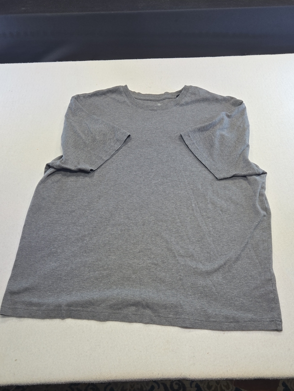 Raffi Classic Grey Short-Sleeve Crewneck T-Shirt - Men's